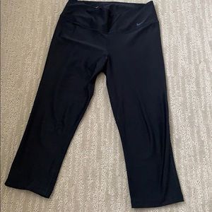 Drifit Nike black cropped leggings